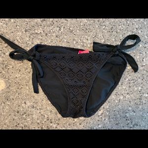 Bathing suit bottoms